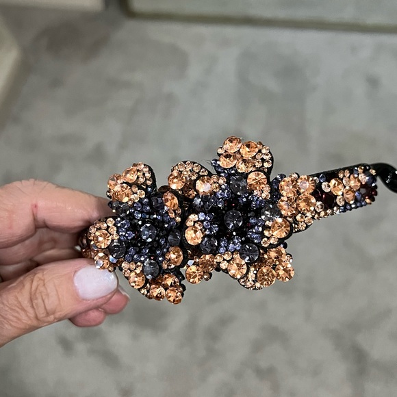 Edwardian hair holder - Picture 6 of 12